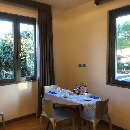 International & Apartament *